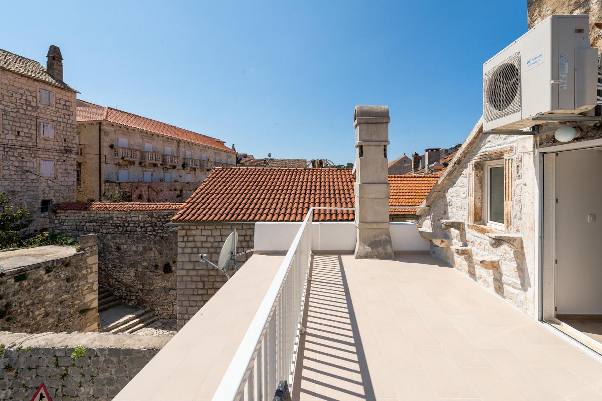 Apartments Villa Tudor Hvar Town Exterior photo